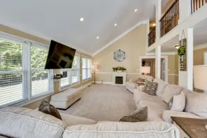 Spacious Anderson Home: Great for Group Retreats - Image 5