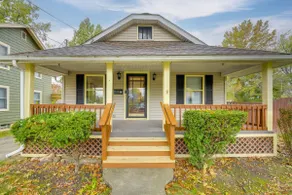 1 Mi to Akron Zoo: Ranch-style Home w/ Yard! - Image 4