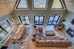 LUX: Best View in Jackson | Hot Tub | New Home - Image 3