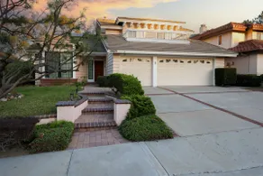 Hilltop Escape in Carmel Valley - Image 4