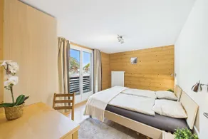 Family apartment with mountain views - Image 2