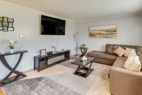 Near Beaches, Base & Bay! Hampton Home w/ Backyard - Image 5