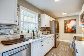Easy I-25 Access! Vibrant North Denver Home - Image 4
