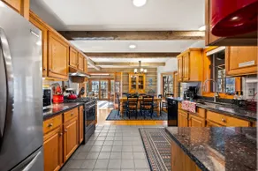 Waterfront Home -Game Room, Kayaks, Serenity - Image 4