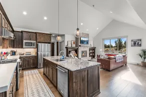 Brasada Ranch Elegance | Hot Tub| Bocce| Ping Pong - Image 4