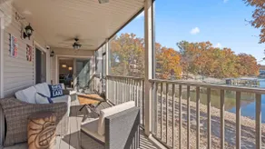 Lakeside Haven - Condo for 8 - Image 4