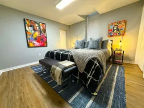 Historic Apt King Bed Workspace - Image 2