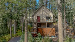 Ticket To Ride -Fun, Cozy, Close to it all, Cabin! - Image 3