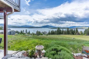 Breathtaking Mountain & Lake Views! - Image 3