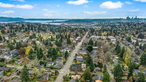 Bright 1BR Near UW & Local Parks - Image 2