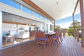 Cirrus At Kirra - Image 3