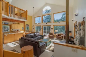 Familienfreundliches Chalet für bis zu 6 Personen mit eigenem Whirlpool, WLAN und Fido OK - Image 2