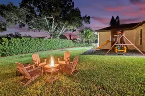 8-BR with Pool & Mini-golf & Soccer - Image 2