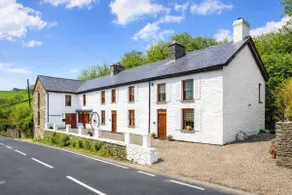 Historic 4BR Home - The Old Bakehouse - Image 3