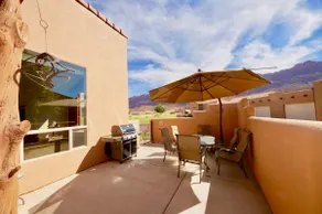 3 Schlafzimmer haustierfreundliche Wohnung, herrliche Aussicht auf den Moab-Rand, beheizter Außenpool, Garage für Fahrräder - Image 4