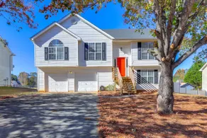 2 Mi to Town: Fully Equipped Georgia Home w/ Deck! - Image 3