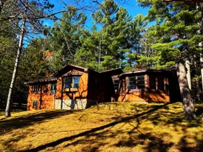 Charming Cabin on Upper Buckatabon – Adventure & R - Image 5