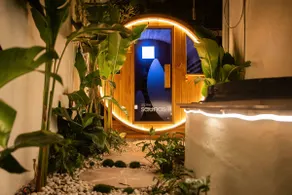 Spacious Bilinga Beach Stay, Sleeps 6 + Sauna, U5 - Image 4