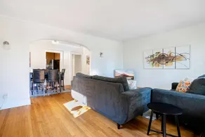 Charming and Spacious 3Beds3Bath Seattle Townhome - Image 4