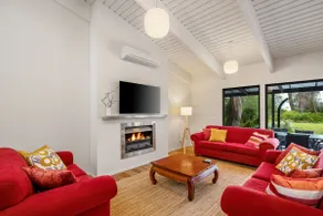 Banksia Waterfront Beachhouse - Image 4