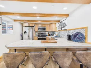1BR Near Capitol & Downtown Walk Everywhere - Image 3