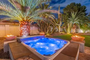 NEW Grotto Falls Retreat Pool w Slide Spa Putt Grn - Image 2