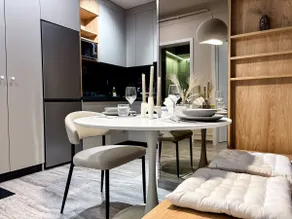 Sky Heaven Airport 2 Bdr Apartment - Free Parking - Image 3