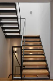 Modern 4-bd Fulham House by West Brompton Station - Image 3