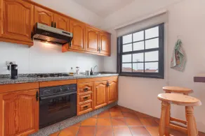 Appartement de vacances avec terrasse et internet haut débit | Vue ville | Idéal pour le télétravail | Avec animaux bienvenus - Image 4