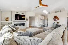 Stylish House with Ocean Views Hot Tub Game Room - Image 5
