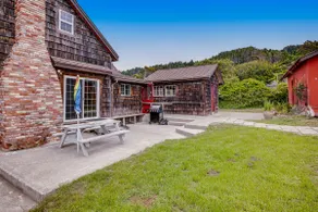 Family Friendly Beach House with BBQ & Deck - Image 4