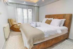 Cozy 2BR Home Apartment - Image 5