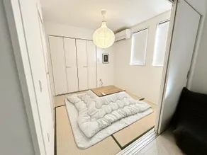 Rikiya's Apartments, Restavio Ozu Unit 004 - Image 5