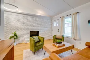 1 Mi to Campus! Creekside Austin Home w/ Game Room - Image 2