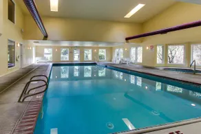 Luxury Waterfront Condo with Shared Hot Tub Pool a - Image 3
