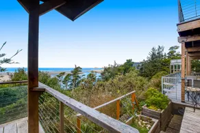 Exquisite Home with Top of the World Views Free Wi - Image 2