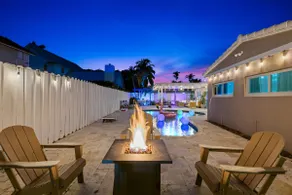 Spacious home w/pool, fire pit & grill - Image 3