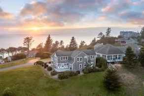 Ocean and Mountain View Home with Private Hot Tub - Image 2