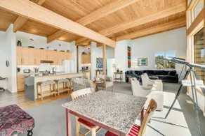New home with unparalleled ocean views and private - Image 4