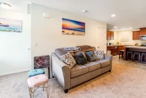 Large and convenient duplex suite with central AC - Image 2