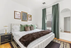 Designer 3BR | Pool Table | Sleeps 10 | Near NYC - Image 3