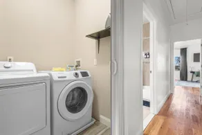 Designer 3BR | Pool Table | Sleeps 10 | Near NYC - Image 5