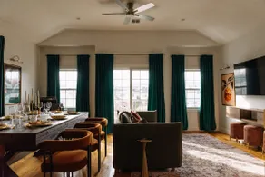 Designer 3BR | Pool Table | Sleeps 10 | Near NYC - Image 4