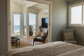 NANNY and POPPYS BEACH HOUSE Gerroa 4pm check out Sundays - Image 3