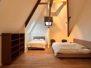 3-story vacation home for 8 guests. - Image 3