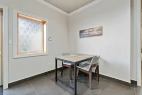 Luxury Vancouver Suite Near Skytrain with Direct Access to YVR & Downtown - Image 4