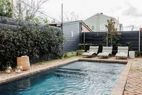 Garden District Stay | Shared Heated Pool + Spa - Image 5