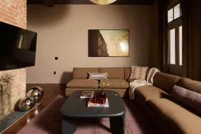 Garden District Stay | Shared Heated Pool + Spa - Image 4