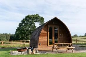 Cosy Rural Cabin in Lancashire - Image 3