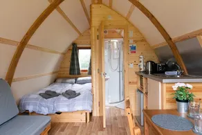 Cosy Rural Cabin in Lancashire - Image 2